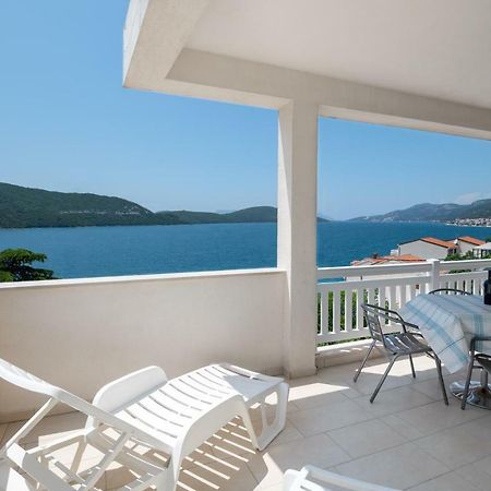 Apartments Lavanda Neum Bagian luar foto