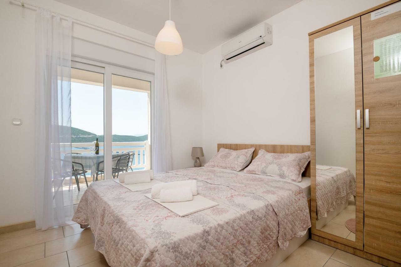Apartments Lavanda Neum Bagian luar foto