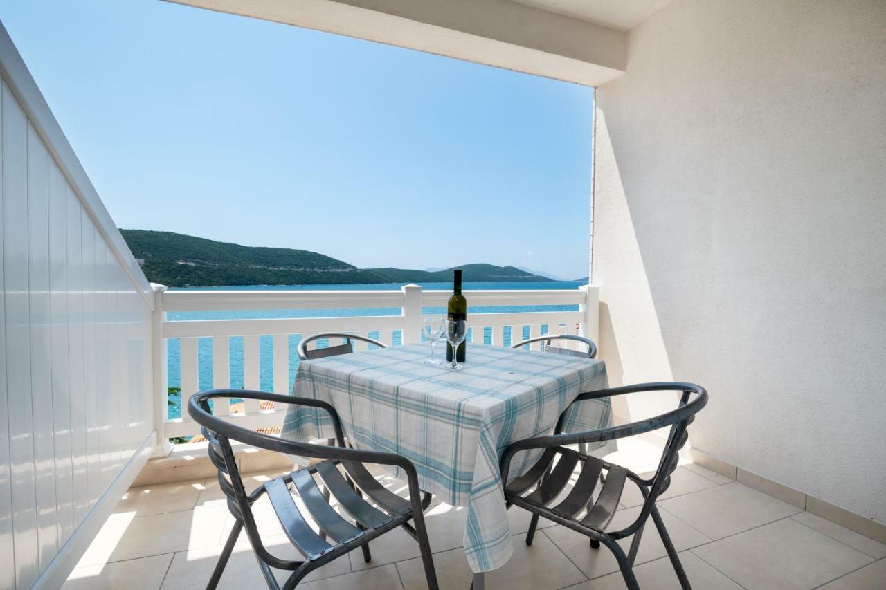 Apartments Lavanda Neum Bagian luar foto