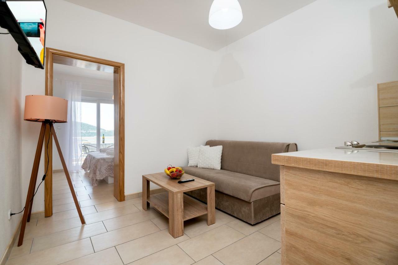 Apartments Lavanda Neum Bagian luar foto